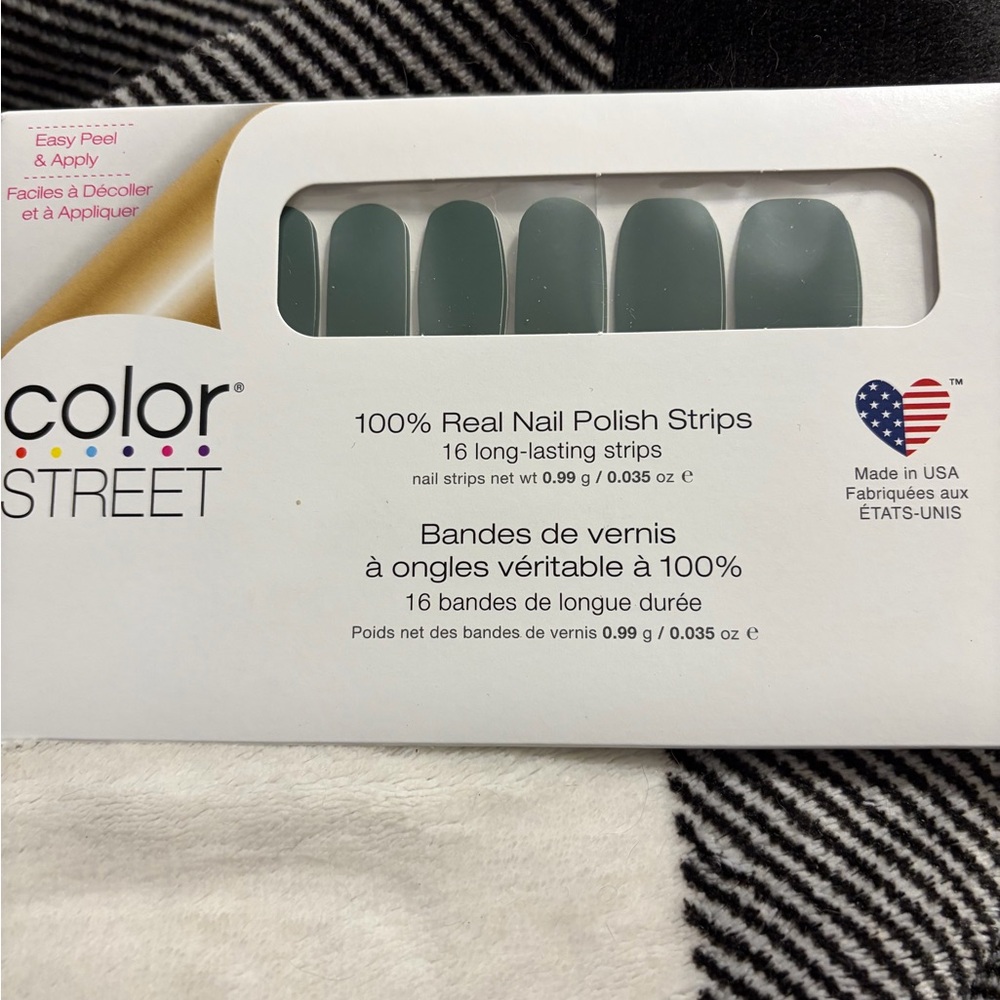 Color Street Nail Polish Strips SHE’S A TROOPER